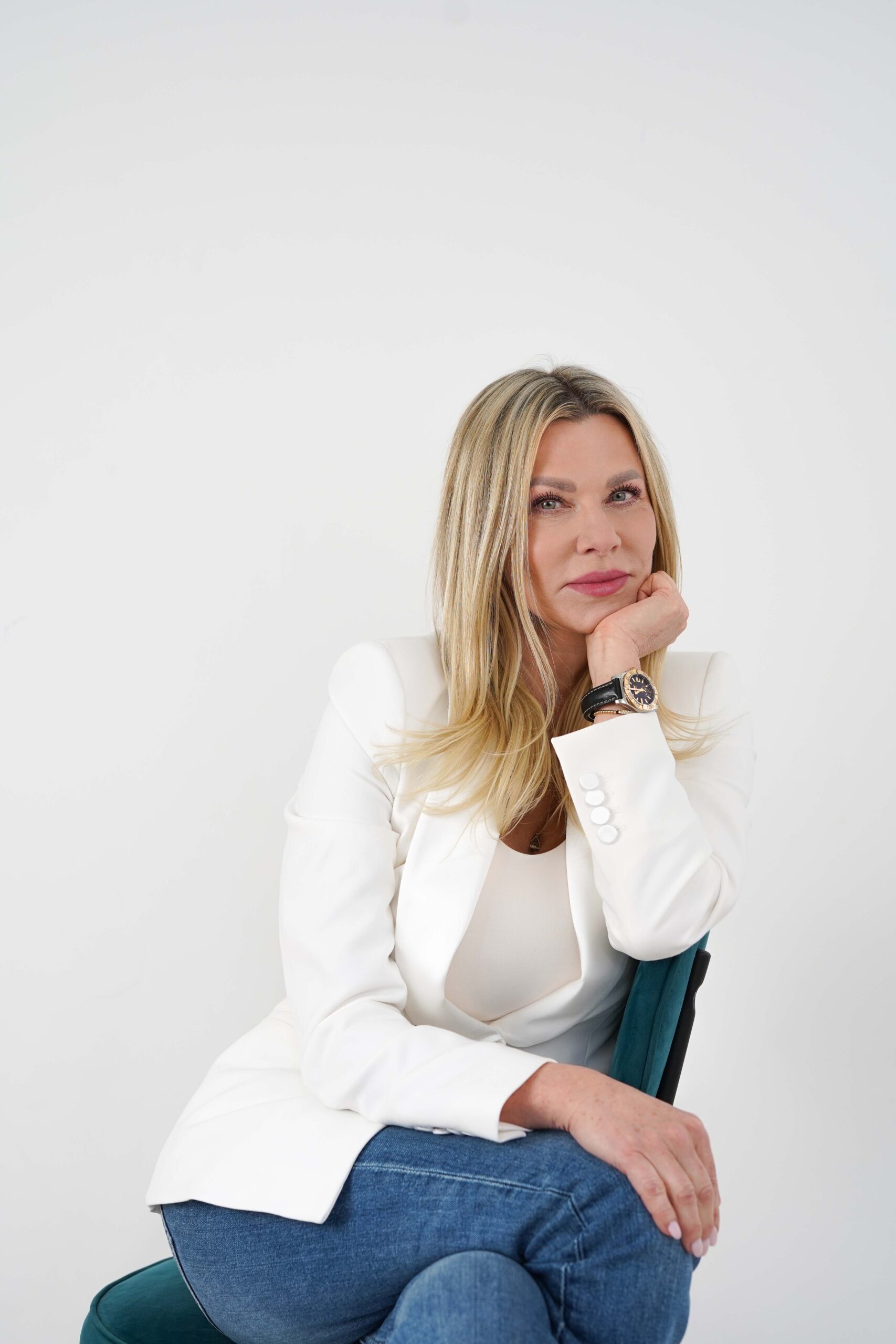 PhDr. Zuzana Čevelová